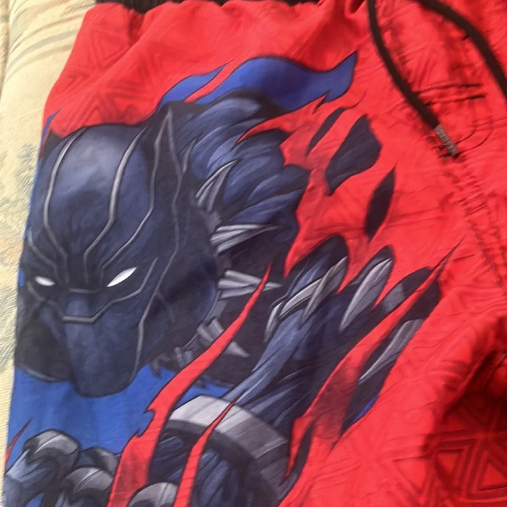 Marvel this pair